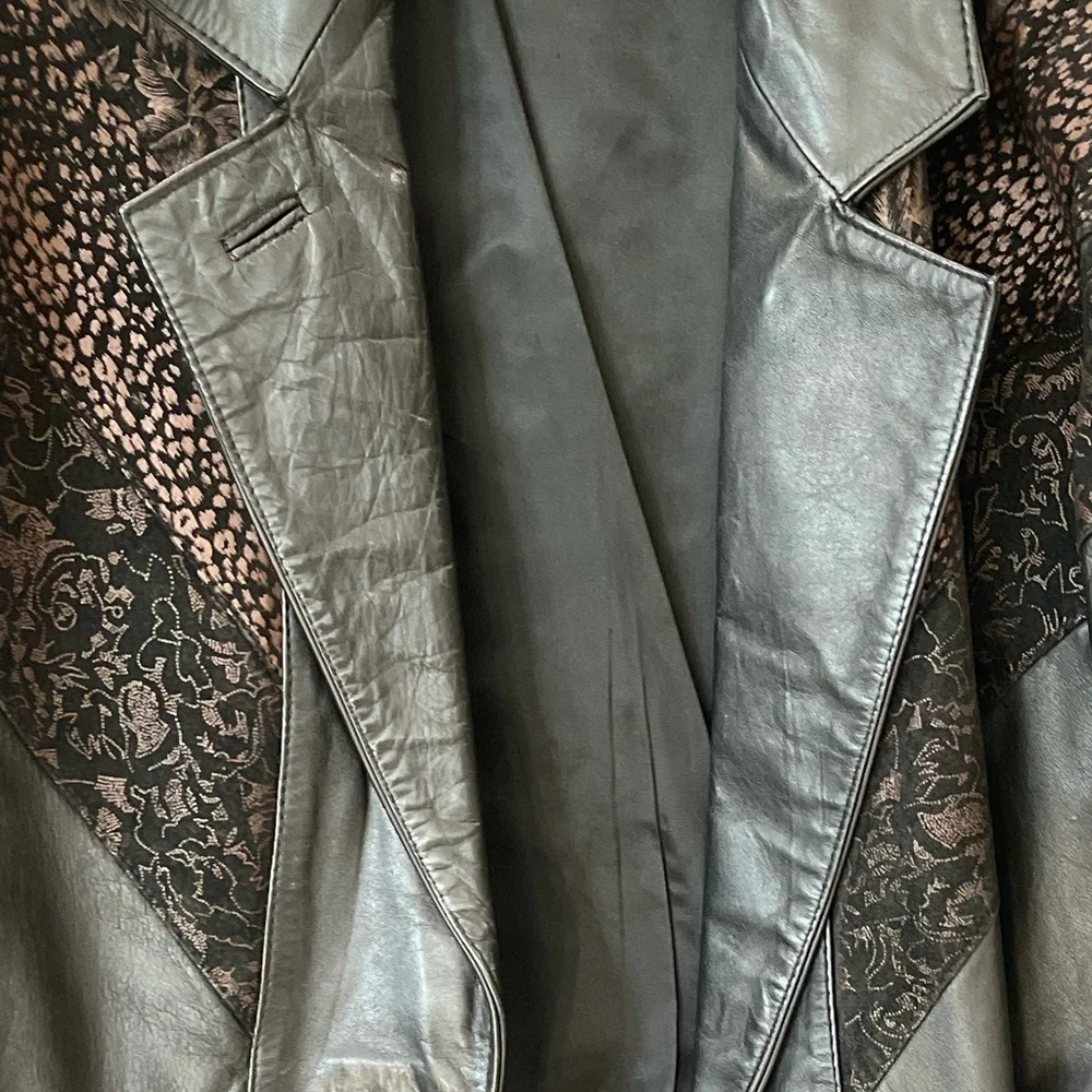 Vintage Adler 80s / 90s Black Suede Oversized Leather Jacket coat - Size small - Picture 11 of 15